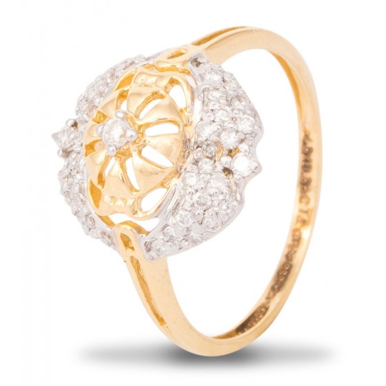 Embedded Floret Diamond Ring