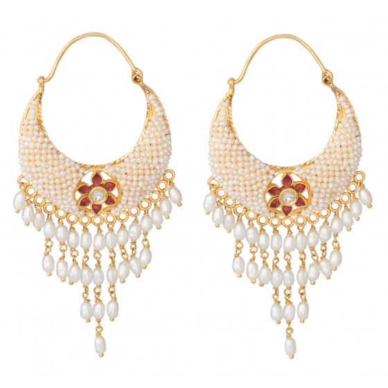 Chirpy Gold Pearl Earrings
